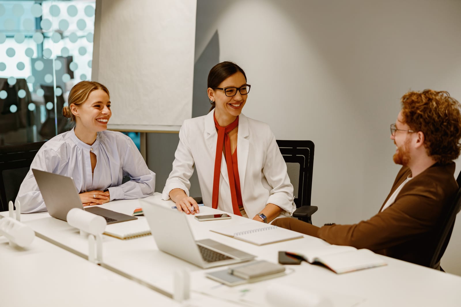 How to Set Realistic Hiring Goals for Q1 2026